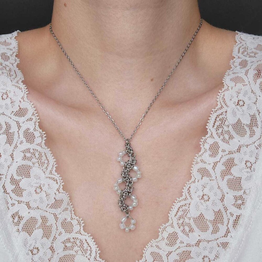 Unique white pearl and silver snake necklace with a small silver chain - Picture 9 of 11